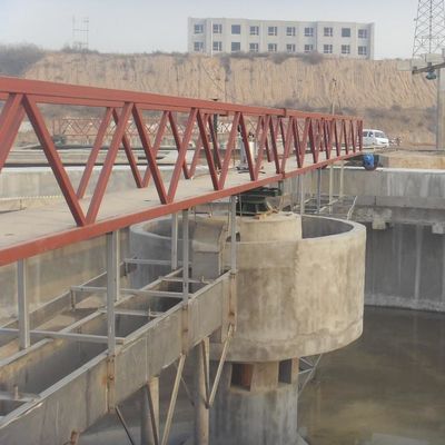 304 स्टेनलेस स्टील सस्पेंडेड सेंटर ड्राइव मड स्क्रेपर सीवेज ट्रीटमेंट मशीन