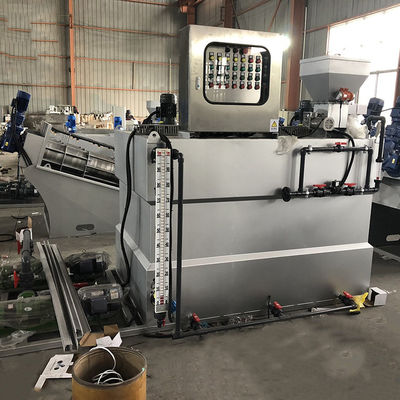 500L / H थ्री बॉक्स इंटीग्रेटेड PAM ड्राई पाउडर ऑटोमैटिक डोजिंग डिवाइस सीवेज ट्रीटमेंट