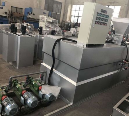 2000 एल / एच पीएएम स्वचालित खुराक प्रणाली क्लोराइड फ्लोक्यूलेंट एसिड बेस खुराक उपकरण