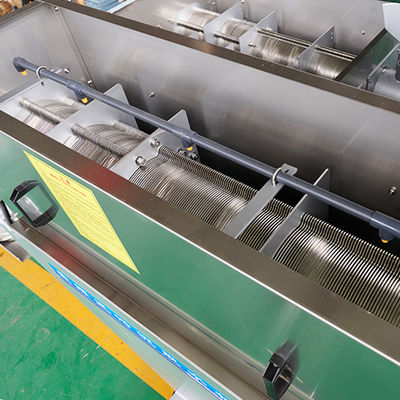 फार्म कीचड़ उपचार के लिए स्वचालित एकीकरण वोल्ट कीचड़ डीवाटरिंग मशीन