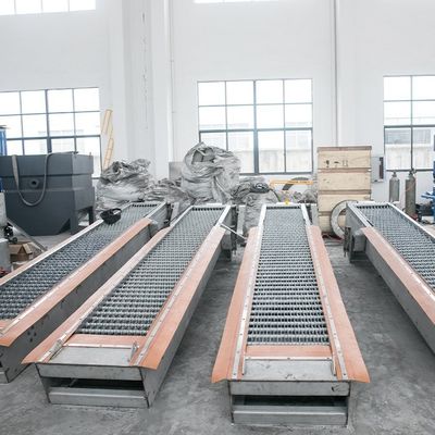 स्टेनलेस स्टील रोटरी टूथ हैरो ग्रिल सीवेज उपचार उपकरण