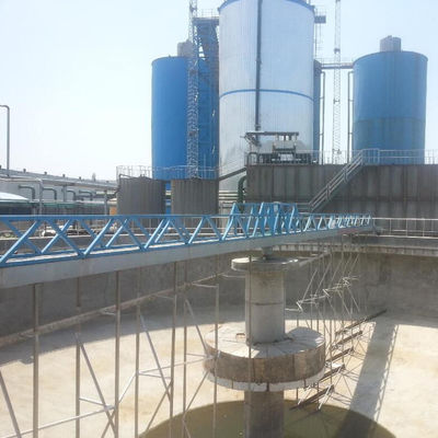 सीवेज सेडिमेंटेशन टैंक सेंटर ड्राइव स्लज स्क्रेपर 304 स्टेनलेस स्टील