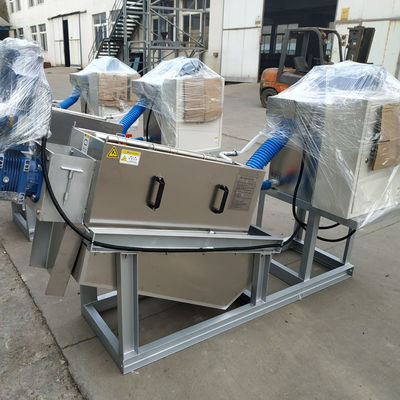 मलमूत्र के लिए वॉल्यूट स्लज डीवाटरिंग मशीन स्टेनलेस स्टील वॉल्यूट स्क्रू प्रेस