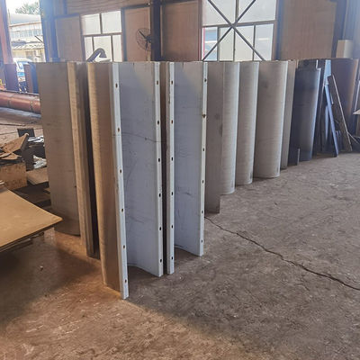 304 स्टेनलेस स्टील यू आकार का दस्ता रहित पेंच कन्वेयर मशीन 1 ~ 20 मीटर लंबाई