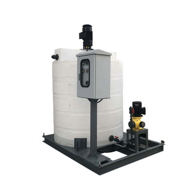 कूलिंग वाटर स्टेबलाइजर को परिचालित करने के लिए एनर्जी सेविंग 2000L / H PE कौयगुलांट डोजिंग सिस्टम