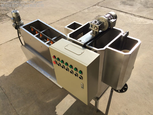 100 मिमी स्टैक्ड स्क्रू स्लज डीवाटरिंग मशीन औद्योगिक ग्रेड