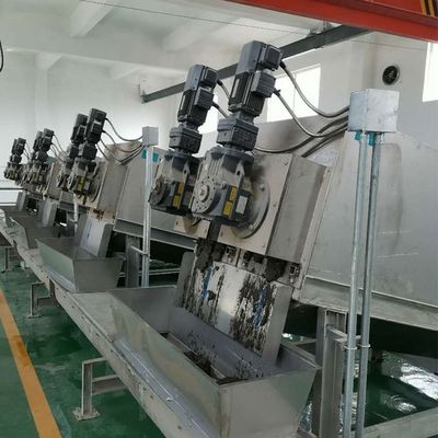 15m3/H सर्पिल कीचड़ dewatering मशीन खाद्य कारखाने कीचड़ dewatering उपकरण
