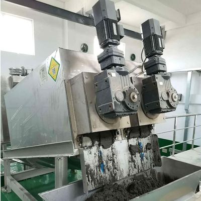 15m3/H सर्पिल कीचड़ dewatering मशीन खाद्य कारखाने कीचड़ dewatering उपकरण