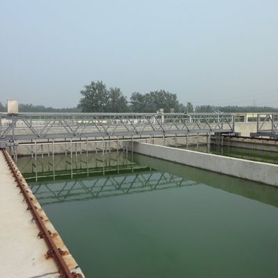 सीवेज ट्रीटमेंट के लिए स्टेनलेस स्टील ट्रैवलिंग मड स्क्रेपर हॉरिजॉन्टल