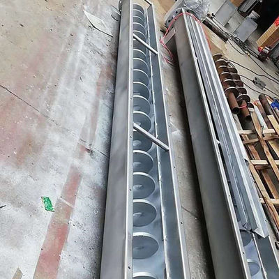 यू टाइप शाफ़्टलेस स्लज पाउडर बरमा पेंच कन्वेयर मशीन SS316L 1-10t / h