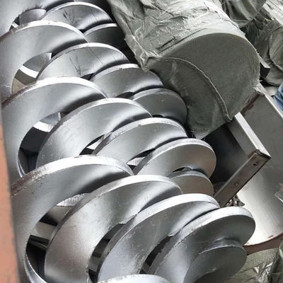 यू टाइप शाफ़्टलेस स्लज पाउडर बरमा पेंच कन्वेयर मशीन SS316L 1-10t / h