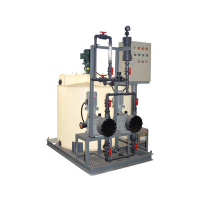 कूलिंग वाटर स्टेबलाइजर को परिचालित करने के लिए एनर्जी सेविंग 2000L / H PE कौयगुलांट डोजिंग सिस्टम