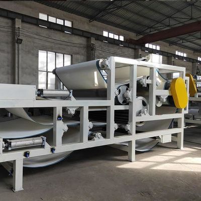 स्क्रू स्क्वीज़र स्लज प्रेस मशीन, 1.2m3 / h स्लज डीवाटरिंग बेल्ट प्रेस