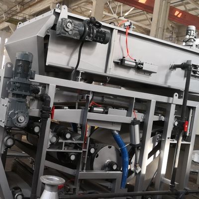 ISO9001 ग्रेविटी स्लज थिनर 40m3 / h एंटी क्लॉगिंग C